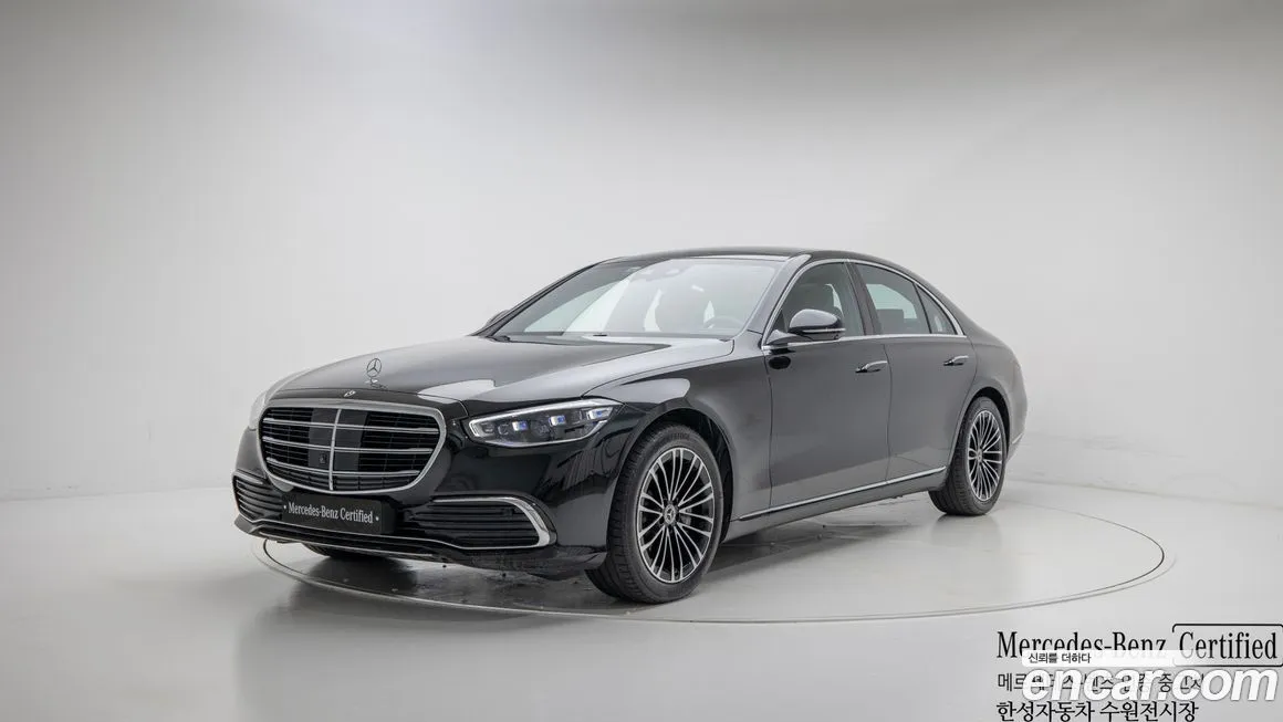 Mercedes-Benz S-Class — фото 1