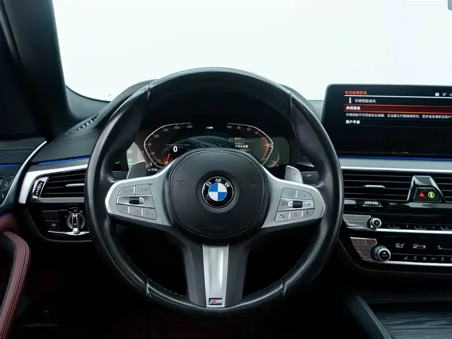 BMW 5 Series — фото 3