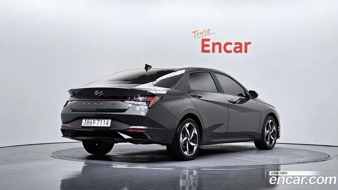 Hyundai AVANTE 2022 из KR, фото 2