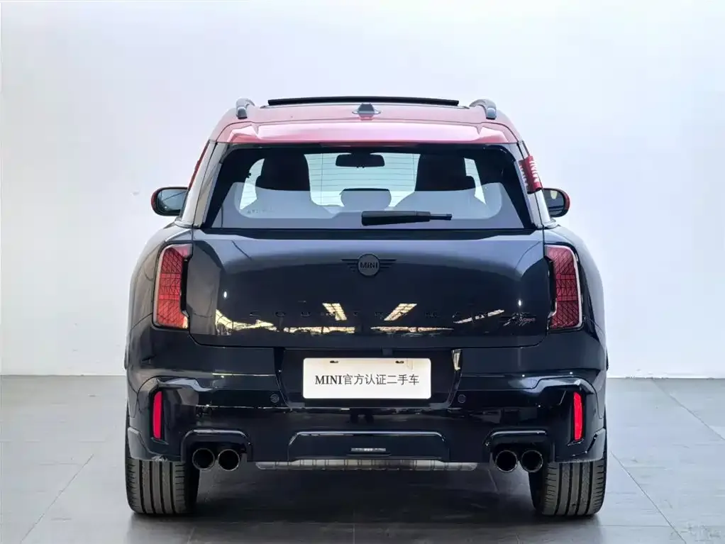 MINI Clubman JCW — фото 5
