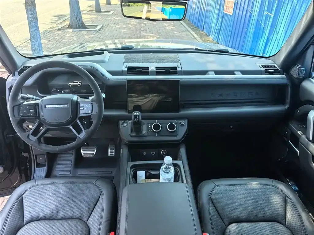 Land Rover Defender 2025 из CN, фото 7