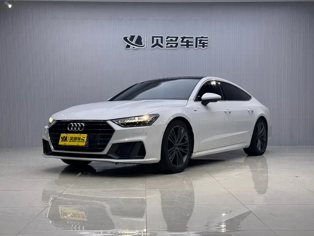 Audi A7 2022 из CN, фото 1