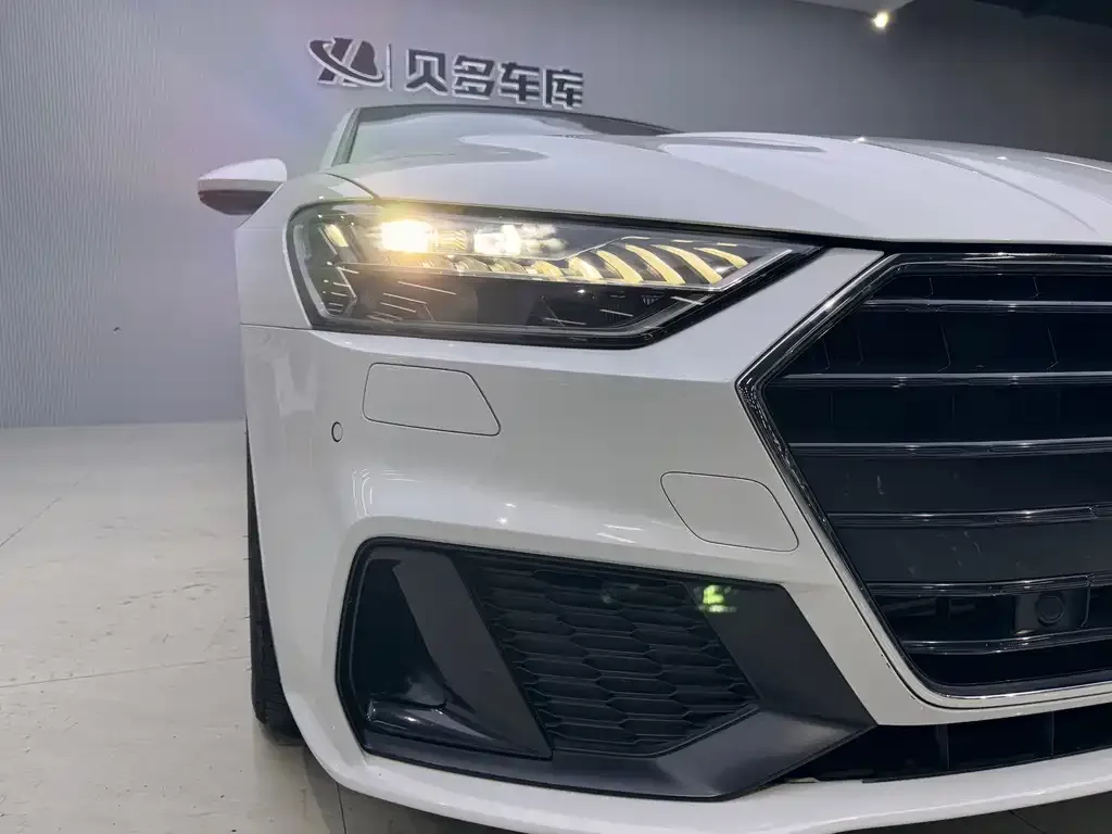 Audi A7 2022 из CN, фото 9