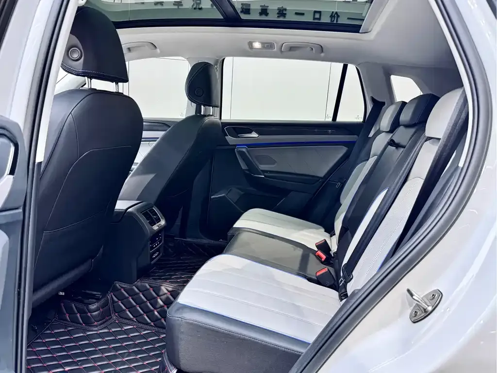 Volkswagen GTE PHEV 2023 из CN, фото 10