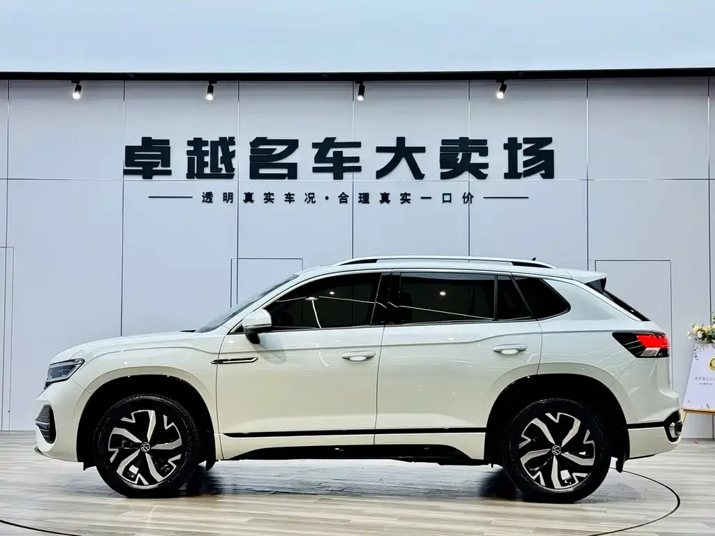 Volkswagen GTE PHEV 2023 из CN, фото 4