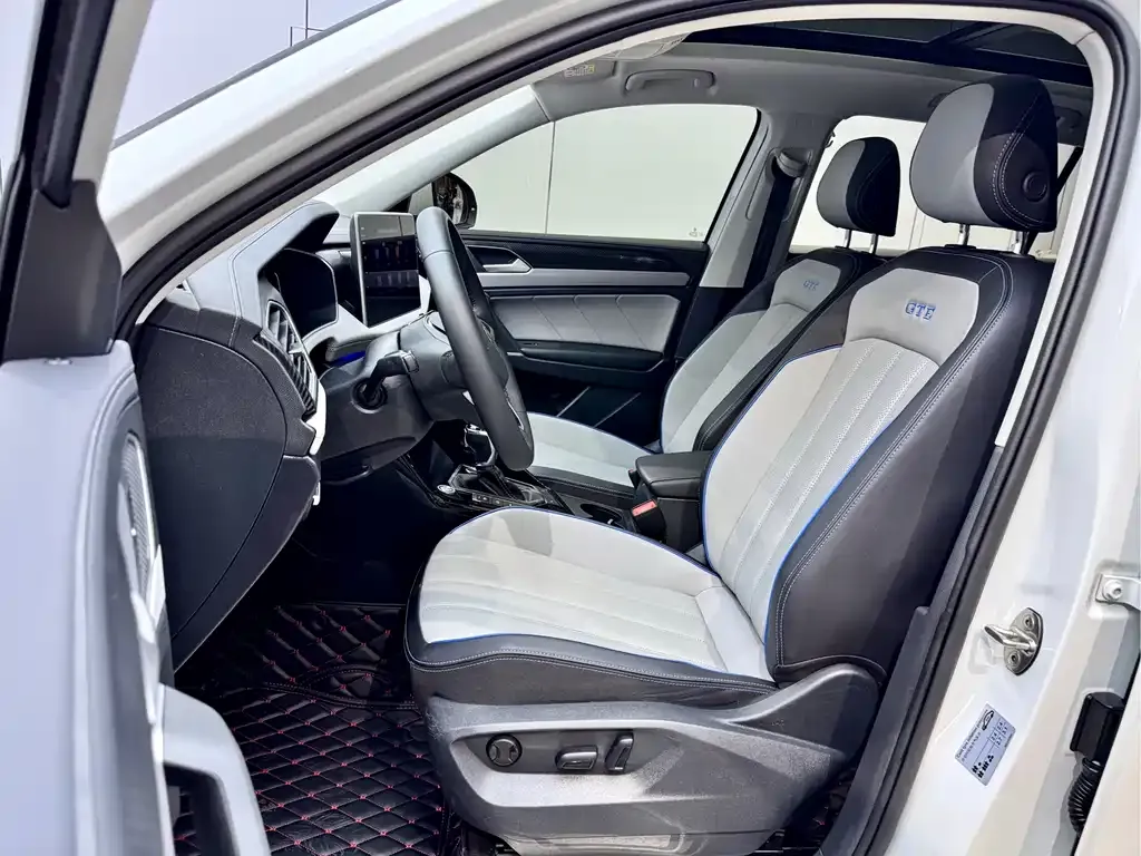 Volkswagen GTE PHEV 2023 из CN, фото 9