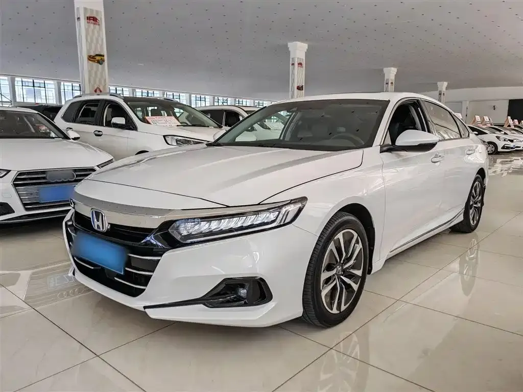 Honda Accord — фото 2