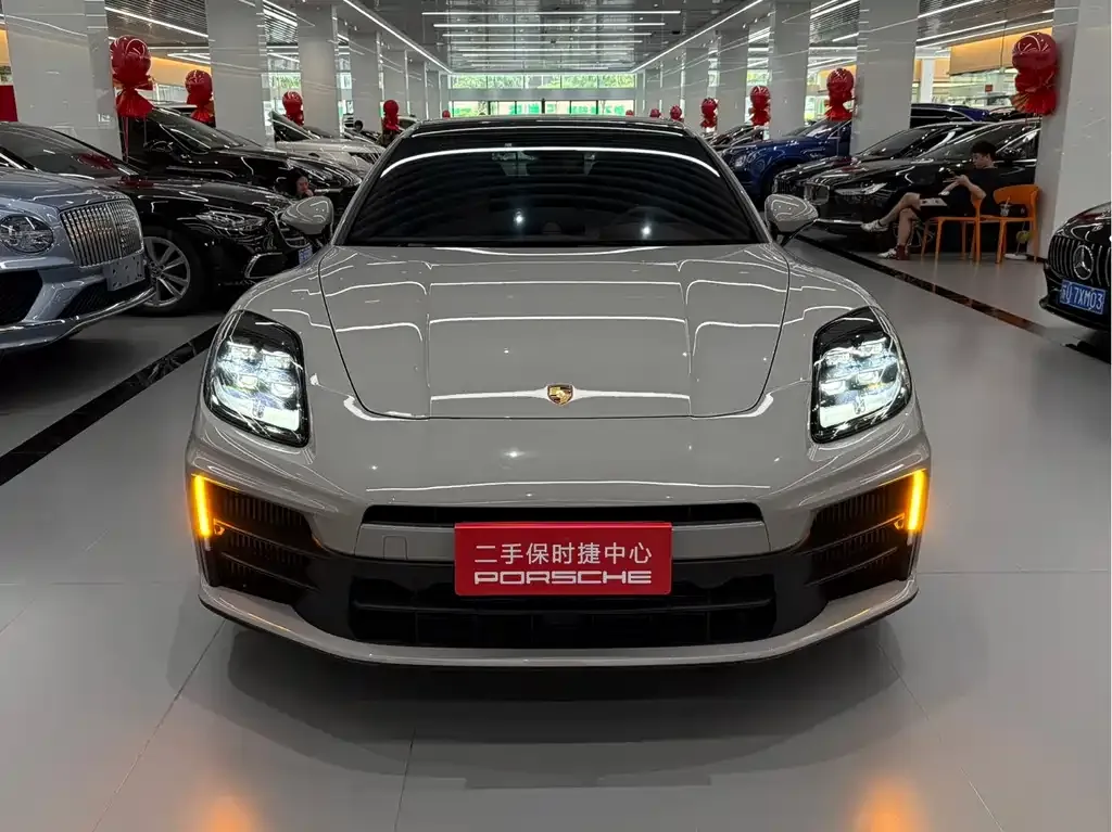 Porsche Panamera 2024 из CN, фото 2