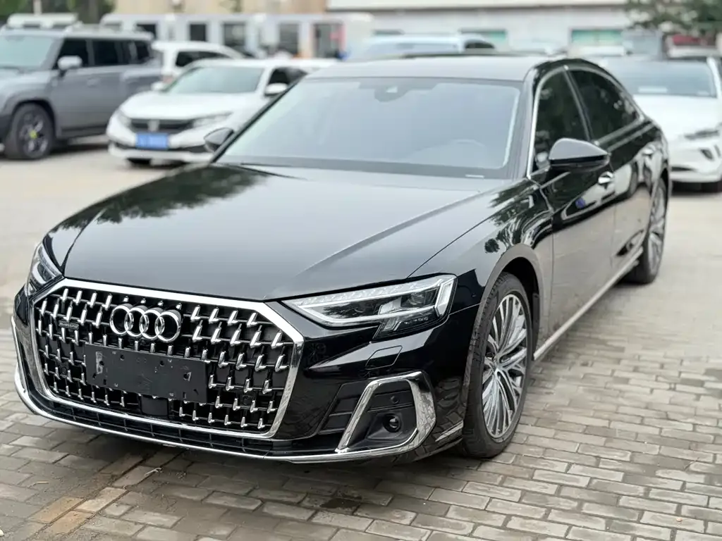 Audi A8 2023 из CN, фото 1