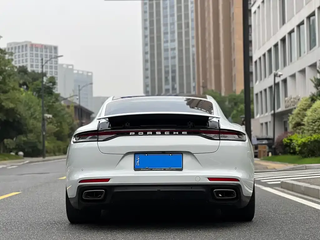 Porsche Panamera 2022 из CN, фото 5