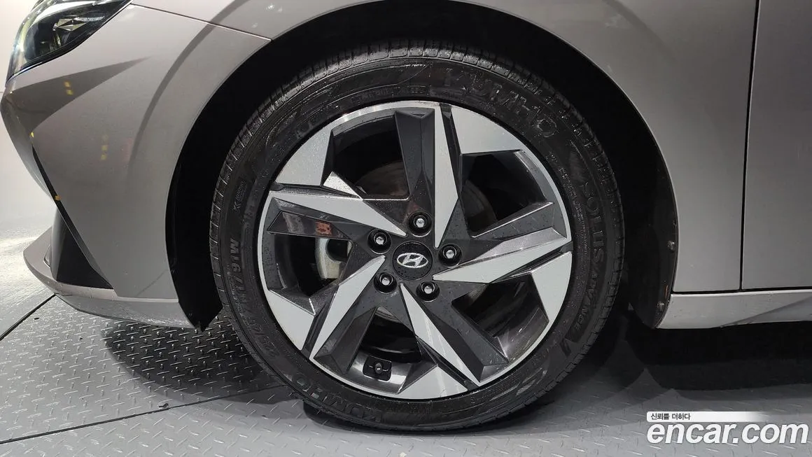 Hyundai AVANTE 2021 из KR, фото 5