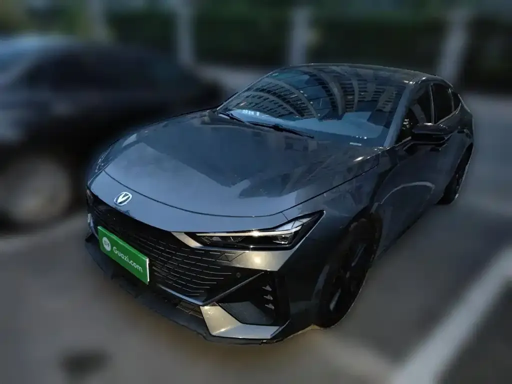 Changan UNI-V 2023 из CN, фото 2