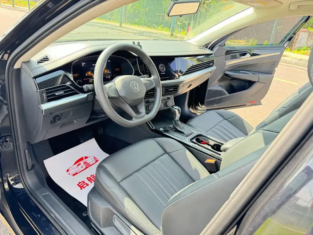 Volkswagen Passat — фото 8