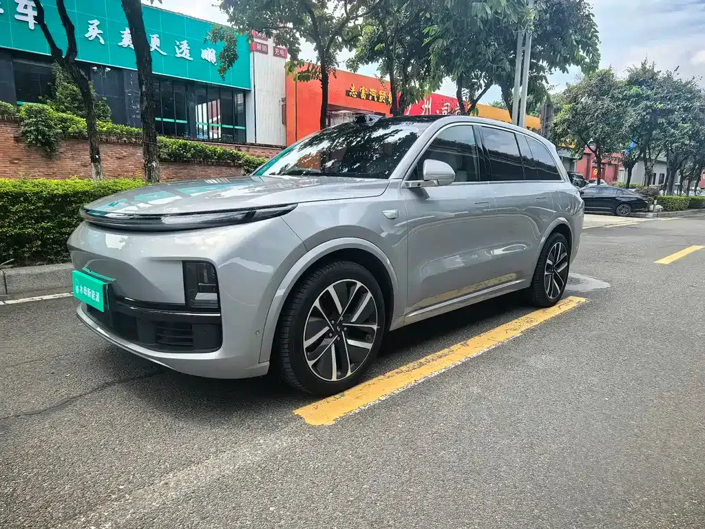 Li Auto L8 2024 из CN, фото 1