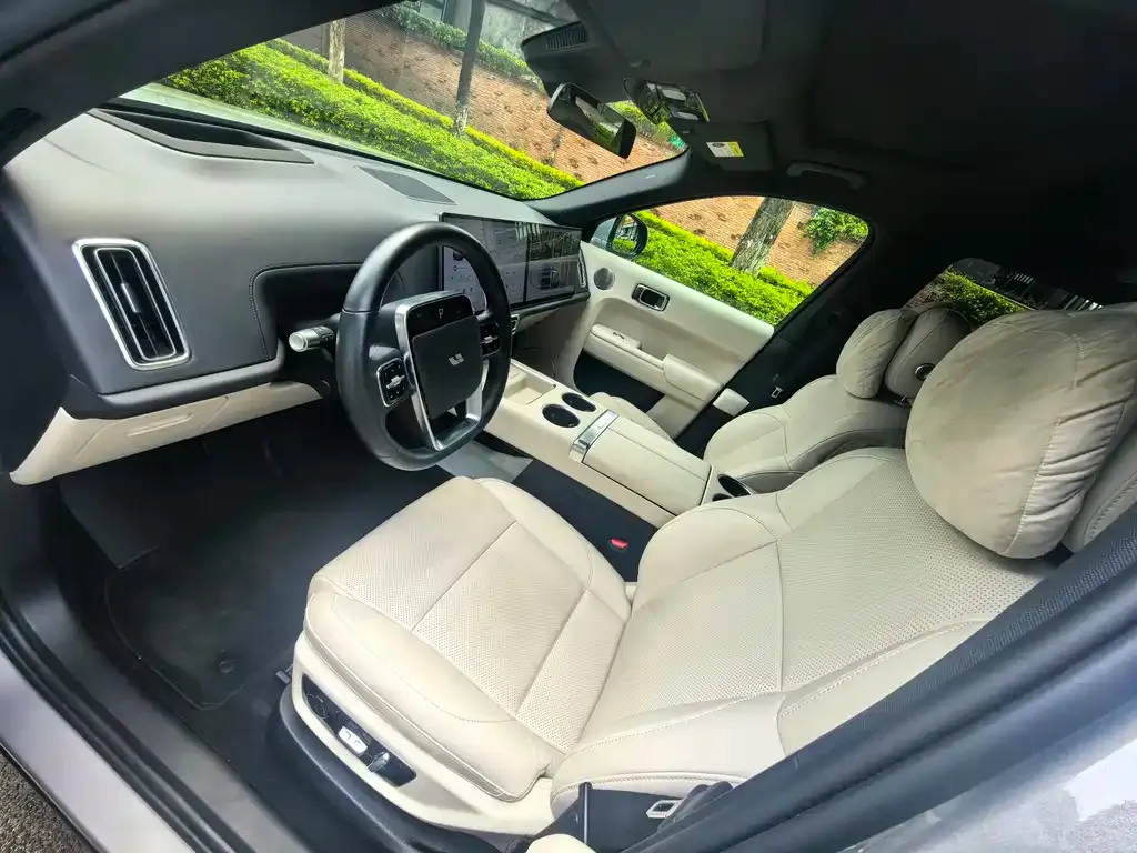 Li Auto L8 2024 из CN, фото 10