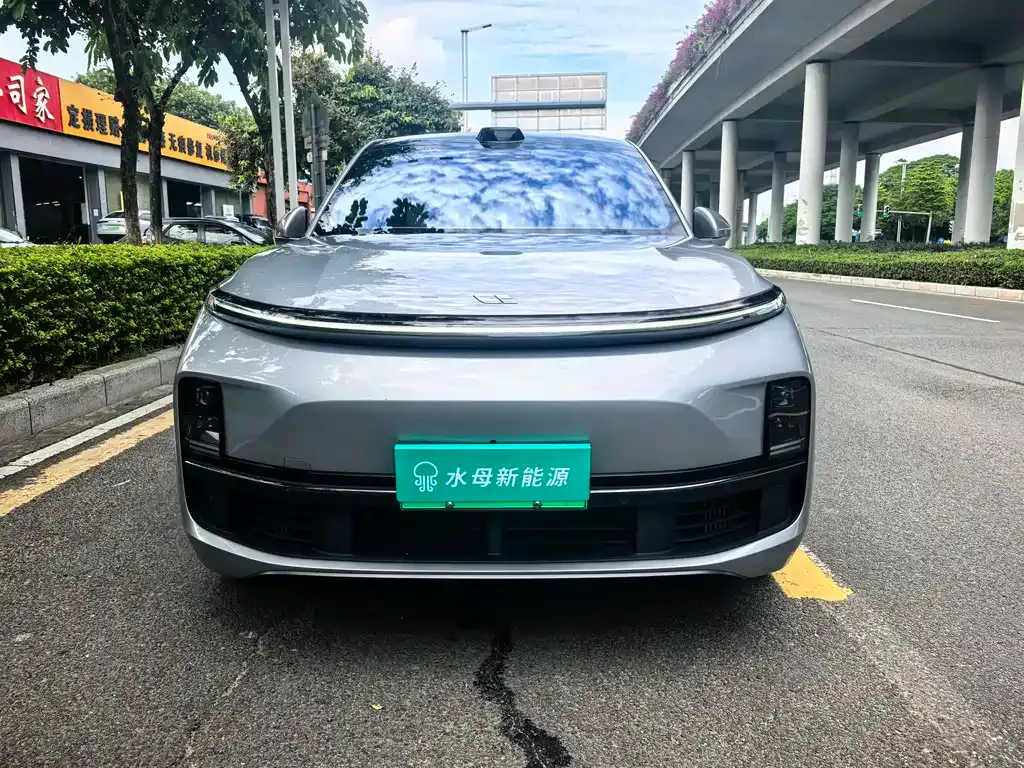Li Auto L8 2024 из CN, фото 3