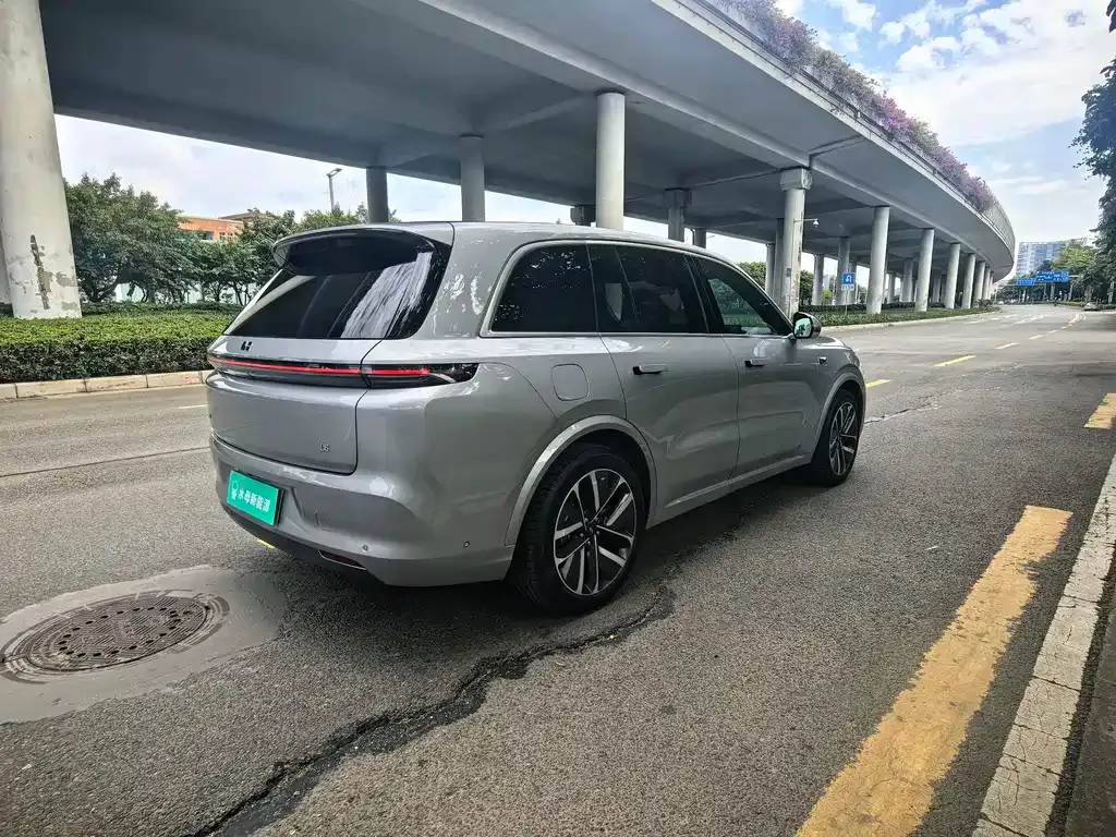 Li Auto L8 2024 из CN, фото 5
