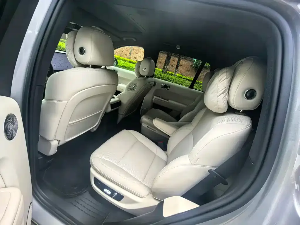 Li Auto L8 2024 из CN, фото 9