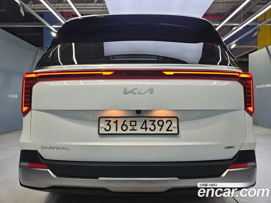 Kia Carnival 2025 из KR, фото 2