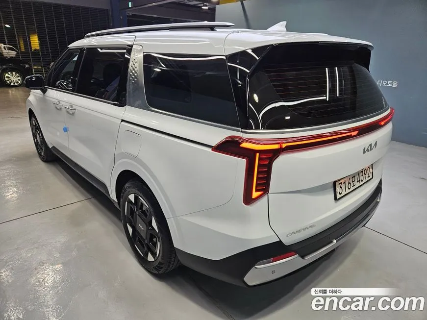 Kia Carnival 2025 из KR, фото 4