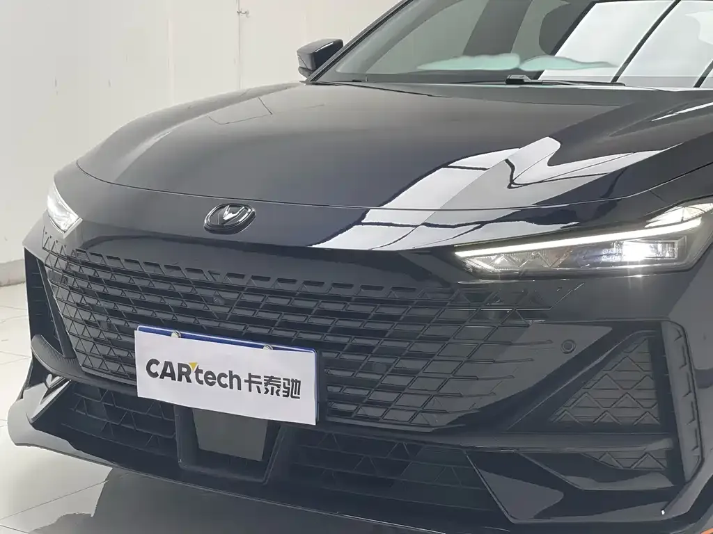 Changan UNI-V 2023 из CN, фото 9