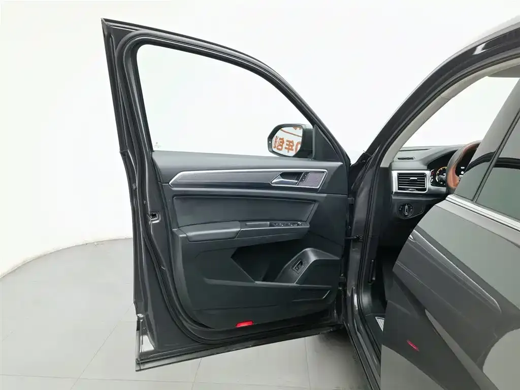 Volkswagen Teramont 2021 из CN, фото 8