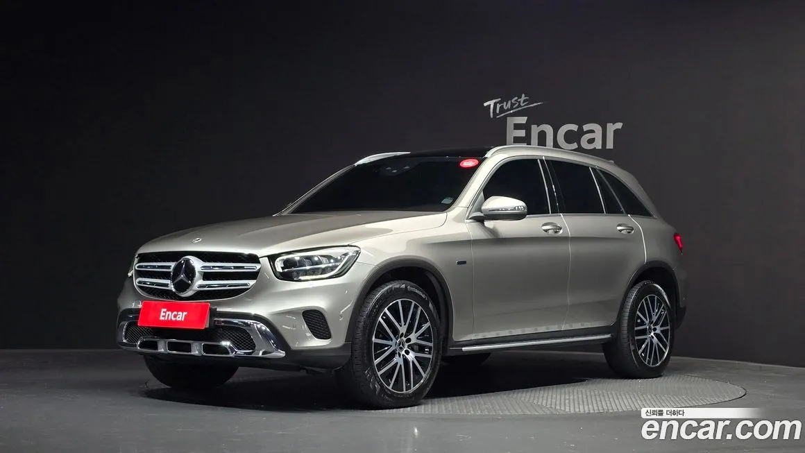 Mercedes-Benz GLC-Class — фото 1
