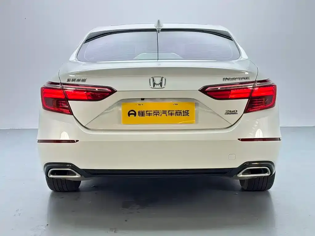 Honda Inspire — фото 4