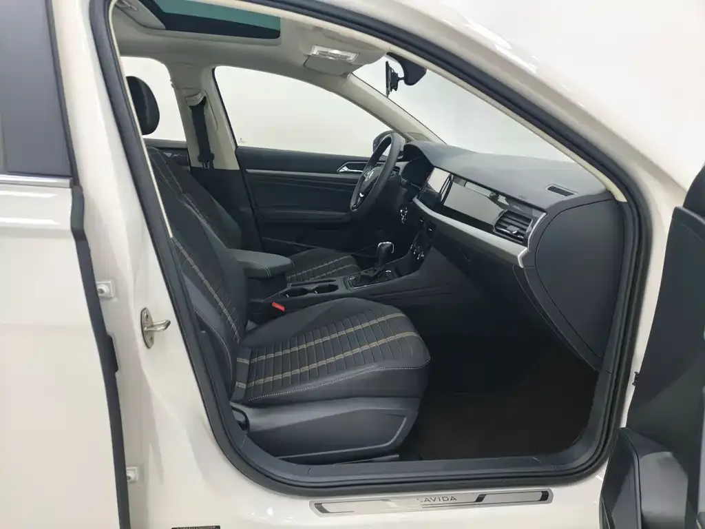 Volkswagen Lavida 2021 из CN, фото 10