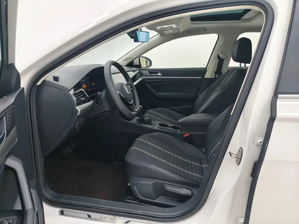 Volkswagen Lavida 2021 из CN, фото 7