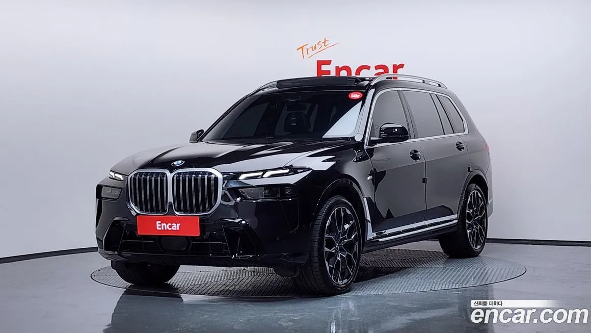 BMW X7 — фото 1
