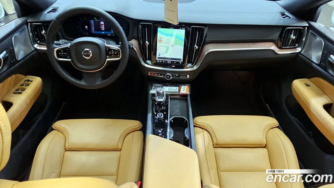 Volvo V60 2025 из KR, фото 7