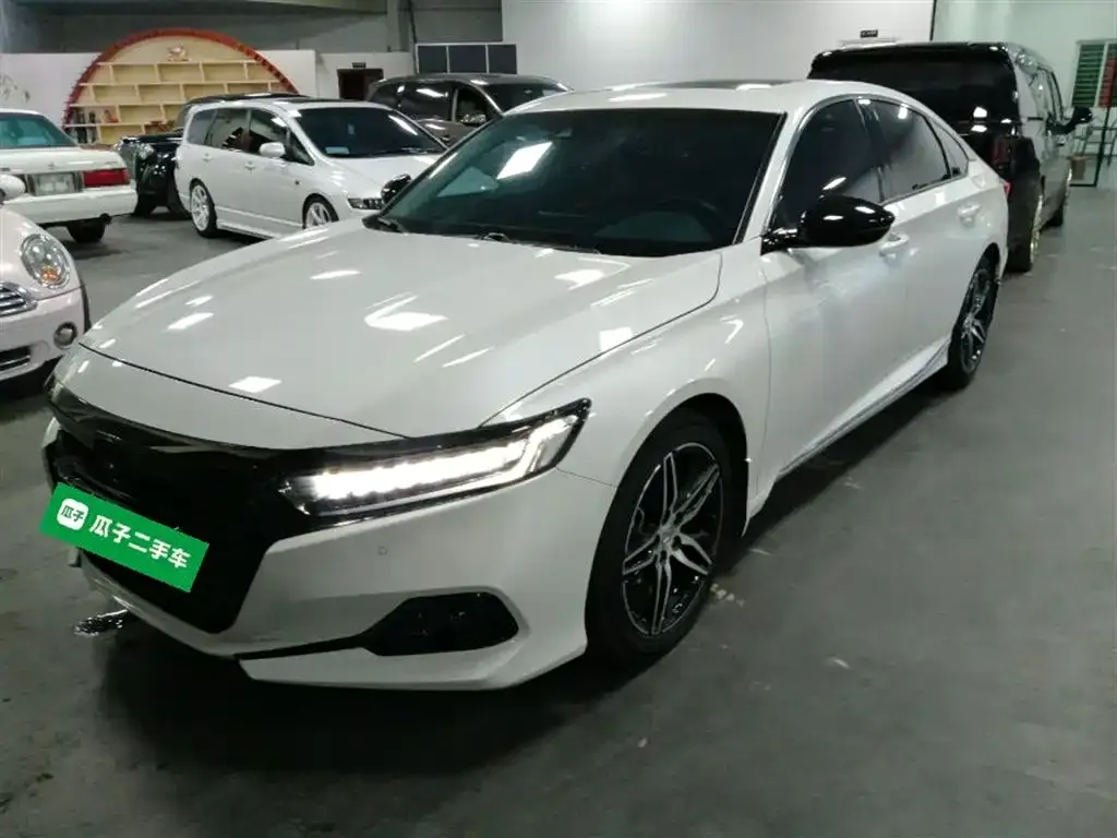 Honda Accord 2023 из CN, фото 2