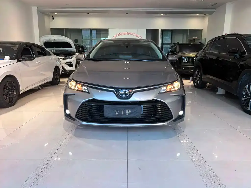 Toyota Corolla 2021 из CN, фото 2