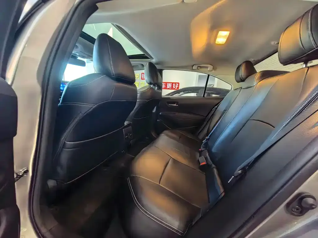 Toyota Corolla 2021 из CN, фото 5