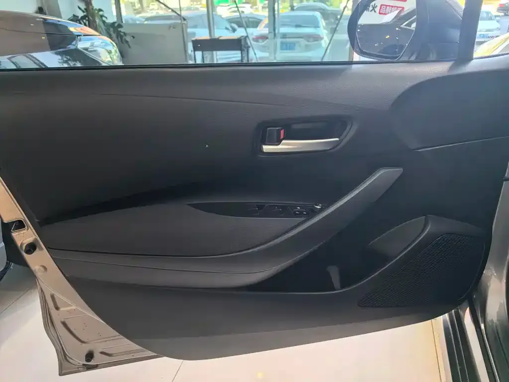 Toyota Corolla 2021 из CN, фото 6