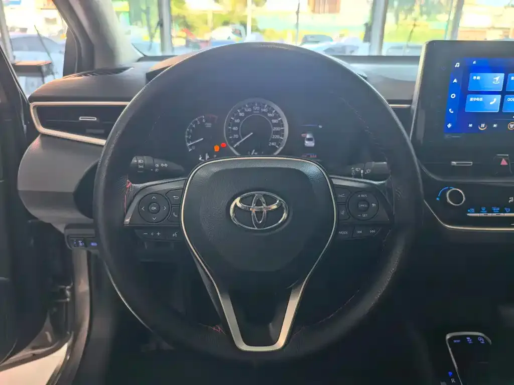 Toyota Corolla 2021 из CN, фото 9