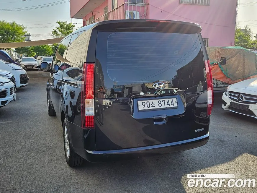 Hyundai Staria 2022 из KR, фото 5