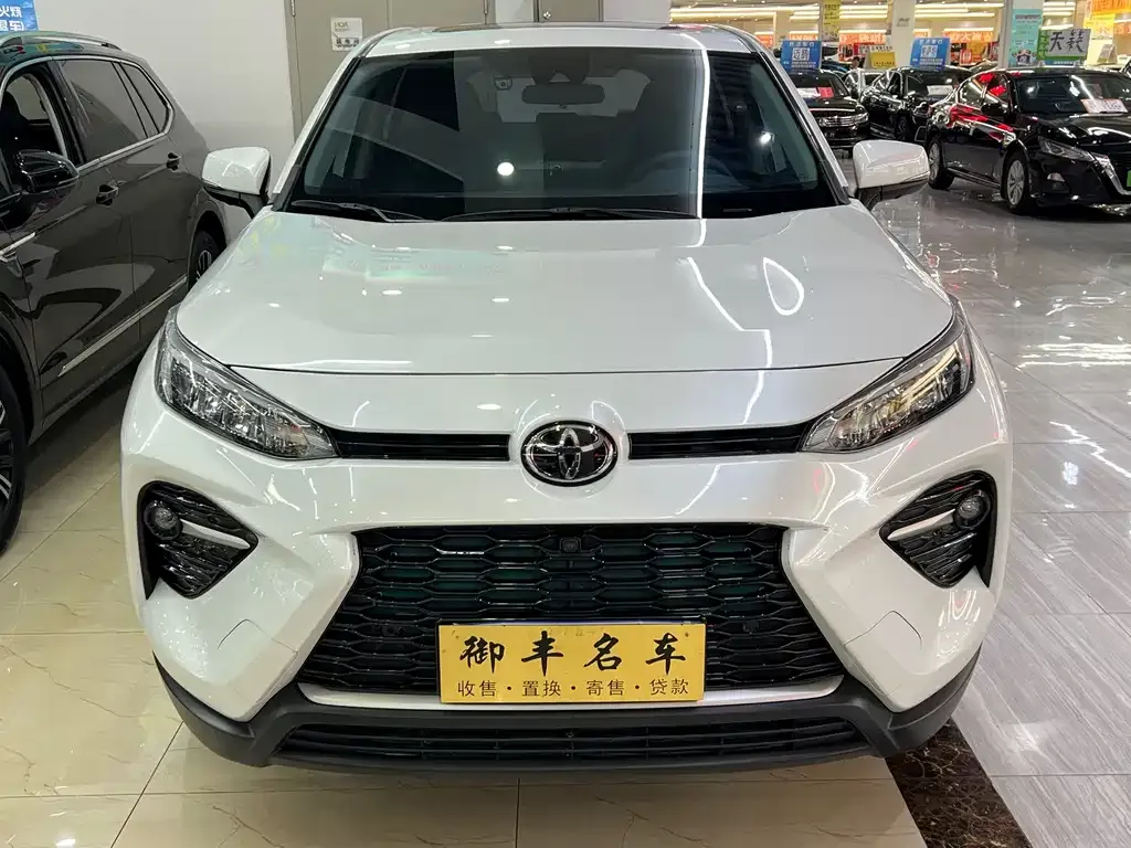 Toyota Wildlander 2023 из CN, фото 2