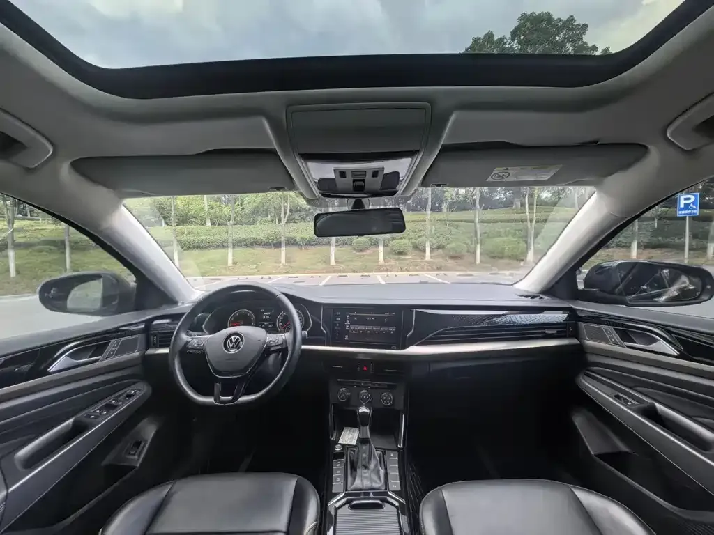 Volkswagen Passat — фото 10