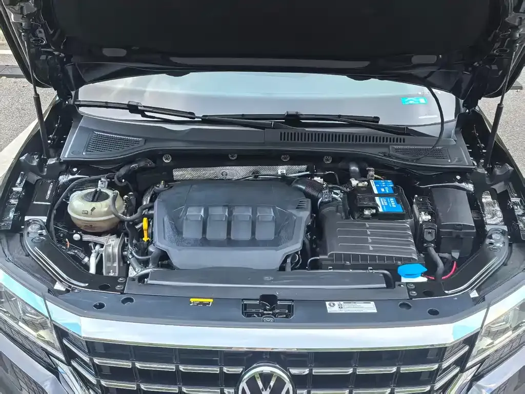 Volkswagen Passat — фото 7
