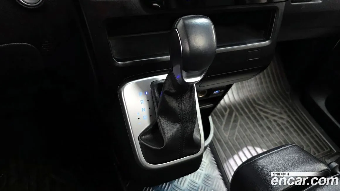 Hyundai Staria — фото 9