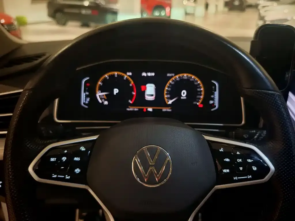 Volkswagen Tiguan L 2022 из CN, фото 7