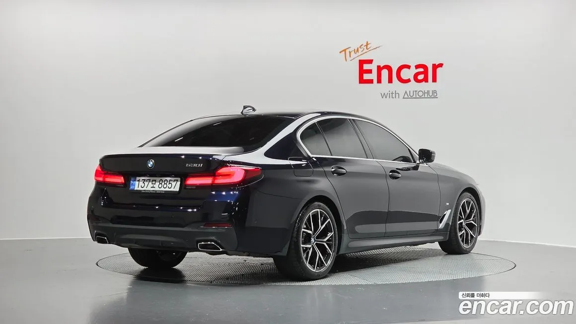 BMW 5-Series 2023 из KR, фото 2