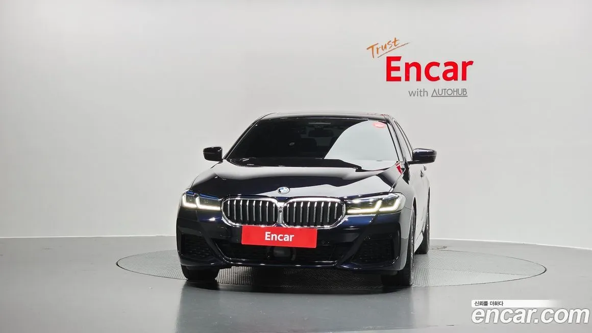 BMW 5-Series 2023 из KR, фото 3