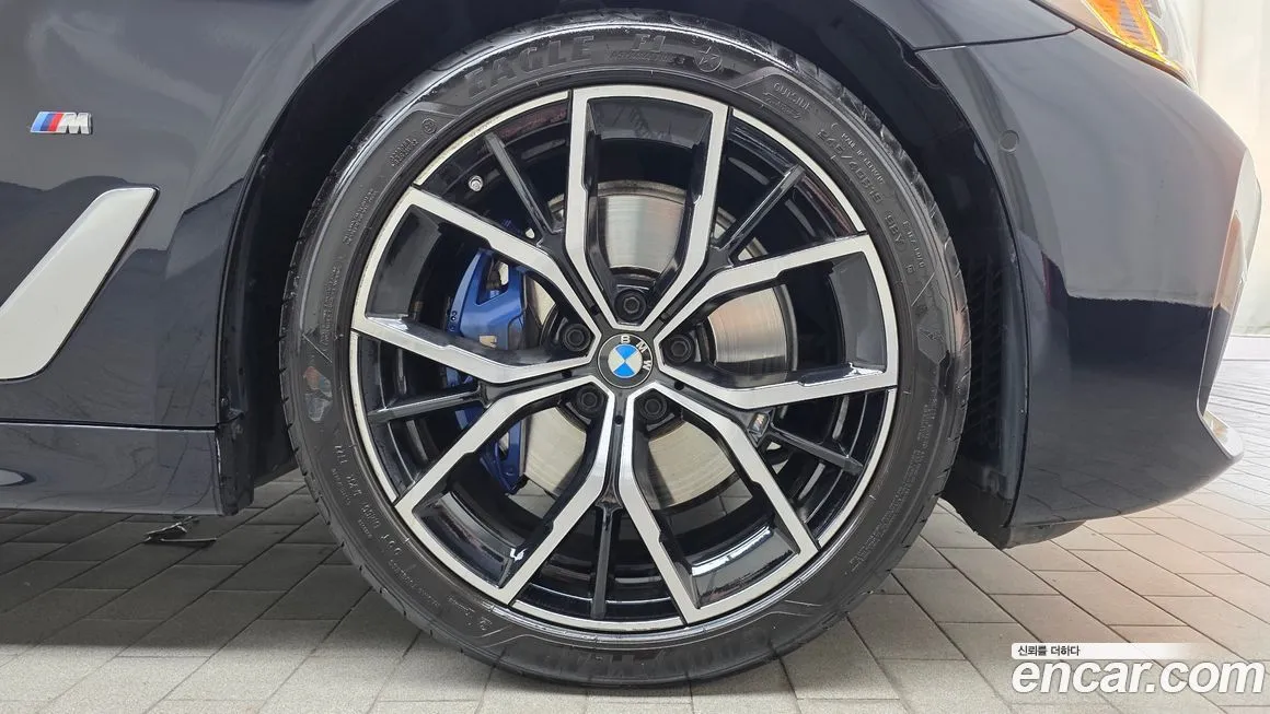 BMW 5-Series 2023 из KR, фото 5