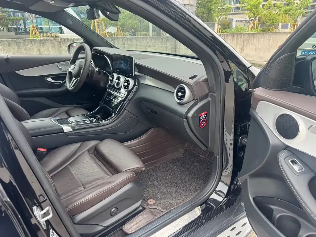 Mercedes-Benz GLC 2022 из CN, фото 8