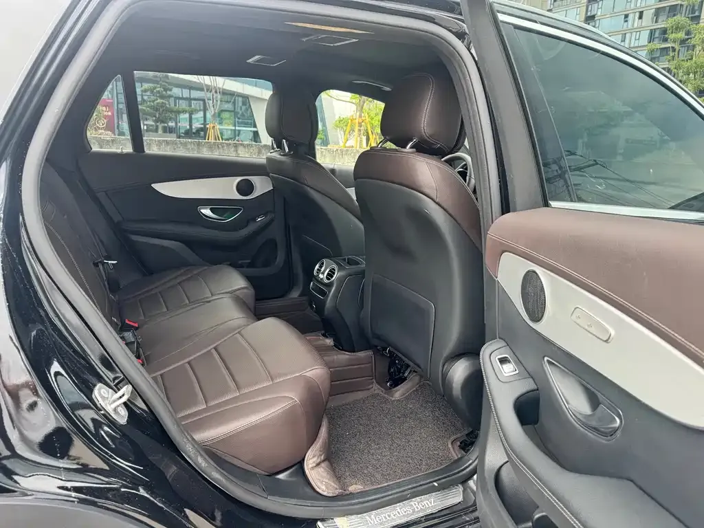 Mercedes-Benz GLC 2022 из CN, фото 9