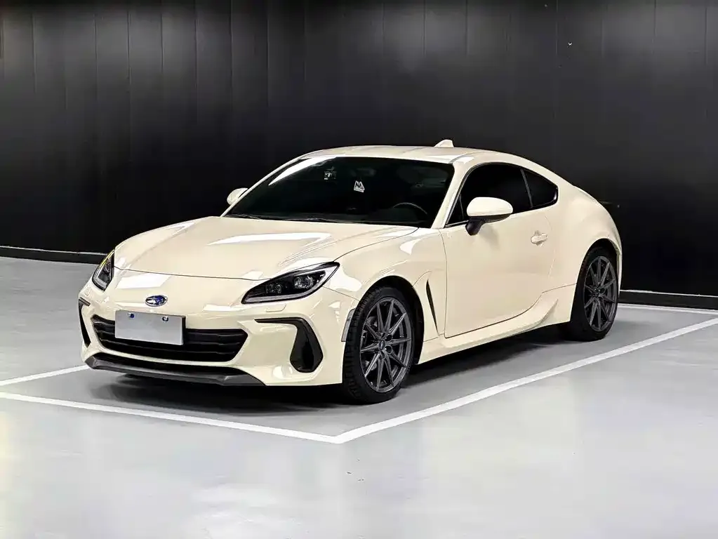 Subaru BRZ 2023 из CN, фото 1