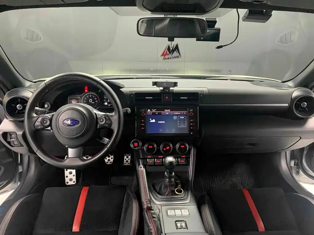 Subaru BRZ 2023 из CN, фото 10